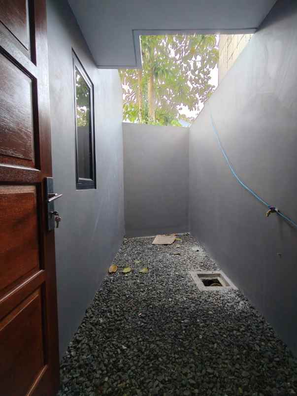 rumah baru 2 lantai siap huni di cibubur