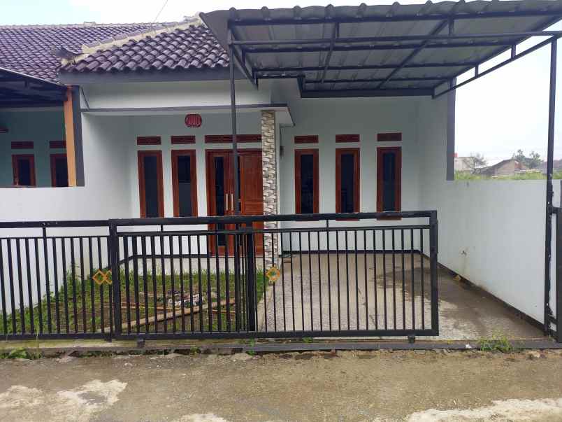 rumah baru keren bandung selatan