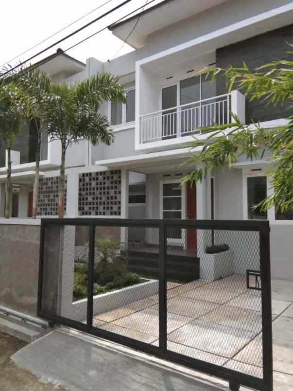 rumah baru minimalis pasirluyu bkr kota bandung