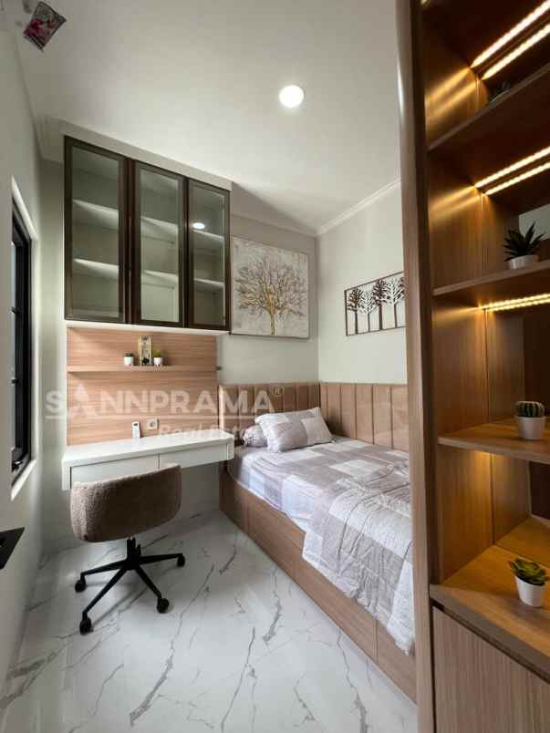 rumah cantik 2 lt tirtajaya depok