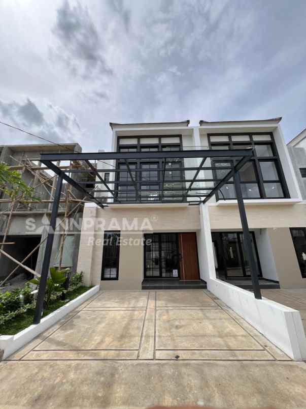 rumah cantik 2 lt tirtajaya depok