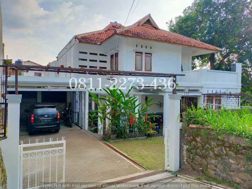 rumah ciwaruga gegerkalong hal luas ling asri nyaman