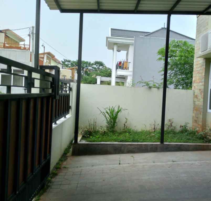 rumah dijual cash dekat alun alun gdc grand depok city