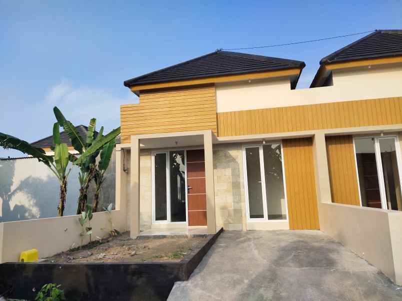 rumah dijual di lumajang