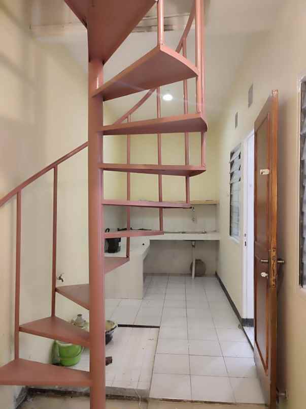 rumah dijual semolowaru surabaya timur siap huni