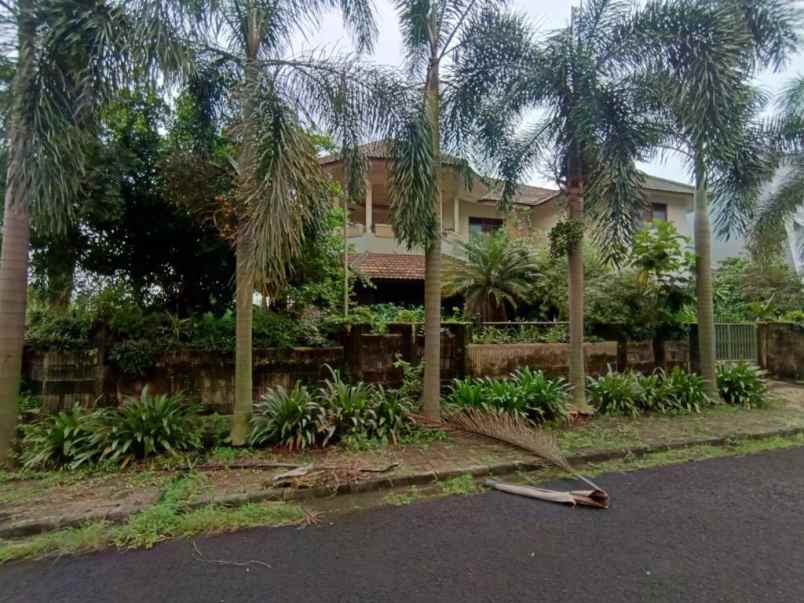 rumah hook 2 lantai di perumahan puri cinere depok