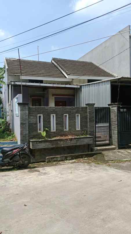 rumah hook di vida bekasi dijual