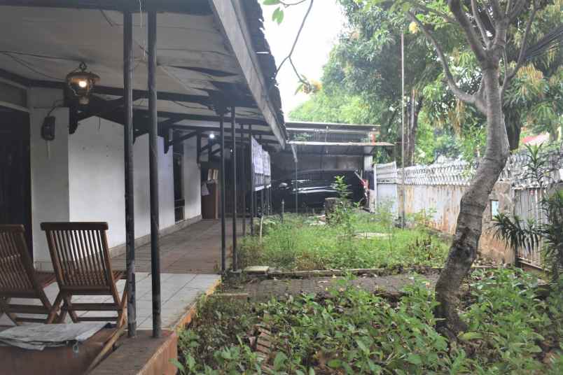 rumah jalan cempaka putih raya