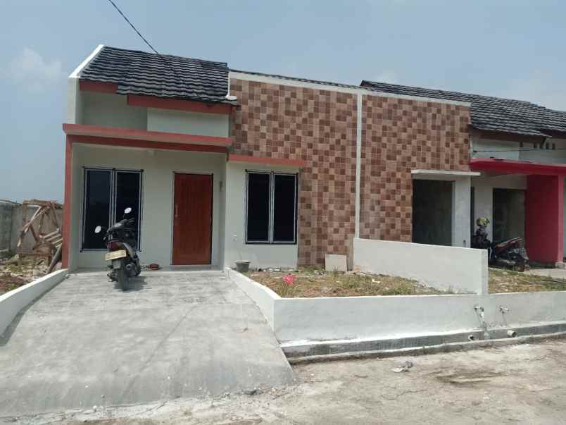 rumah jalan desu sukamanah