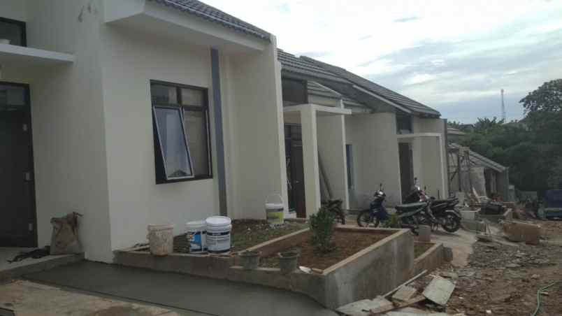 rumah jl inpers 3 kel ratu