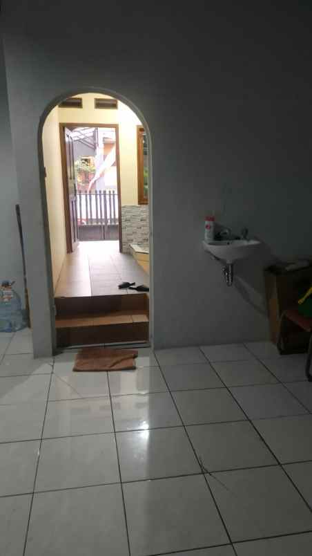 rumah jl pelita