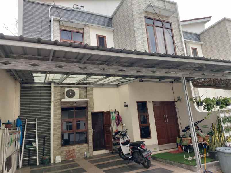 rumah jl utama pondok karya