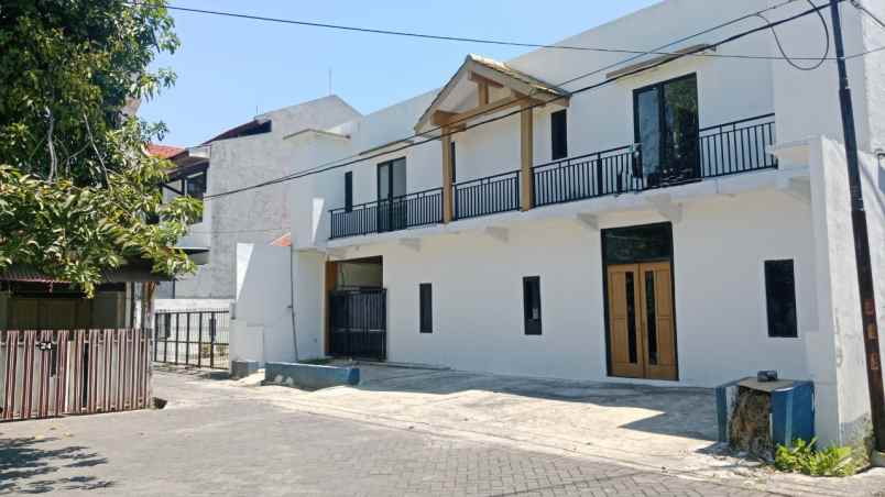 rumah kos ketintang strategis