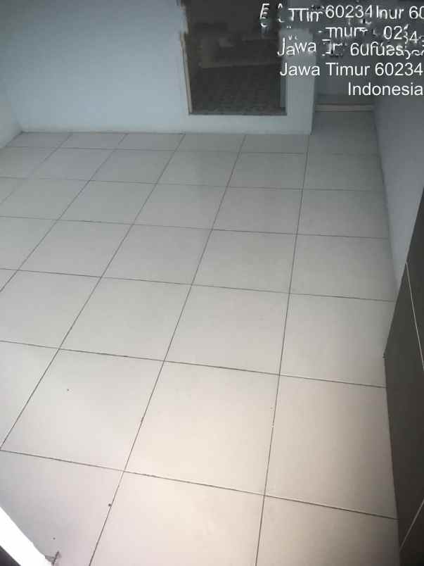 rumah kos ketintang strategis