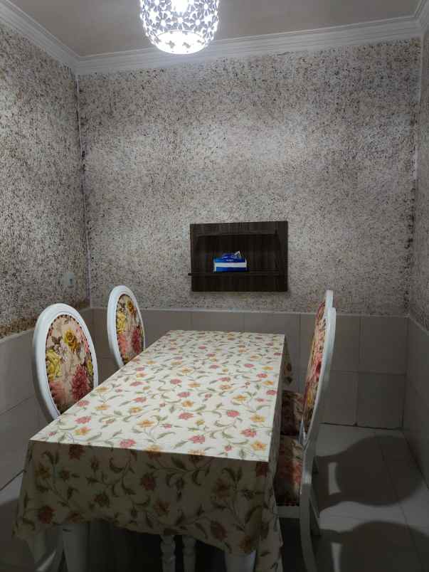 rumah lux idaman kota baru parahyangan hanya 3 m an