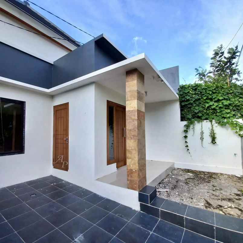 rumah mewah dekat sma 2 ngaglik