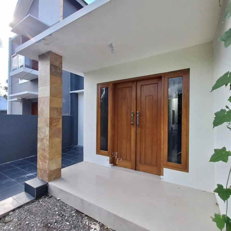 rumah mewah dekat sma 2 ngaglik