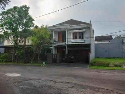 rumah mewah di batununggal bandung