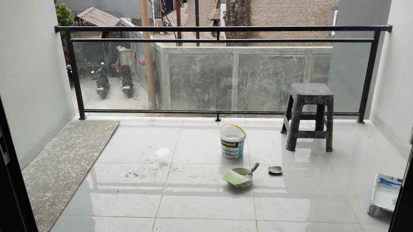 rumah mewah klaster nempel pintu tol limo