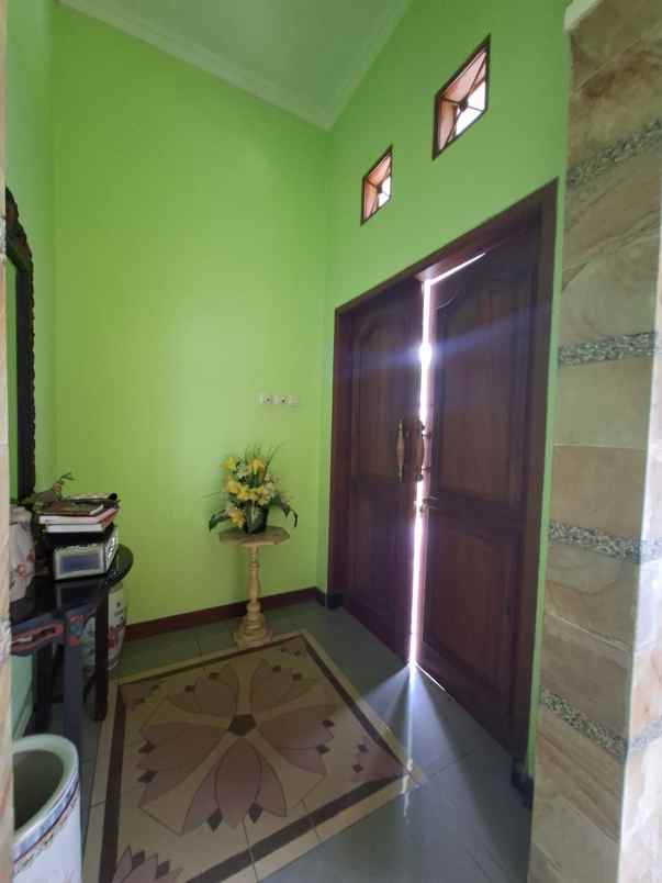 rumah mewah siap huni lokasi dieng malang