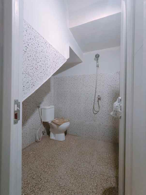 rumah modern di cimanggis depok