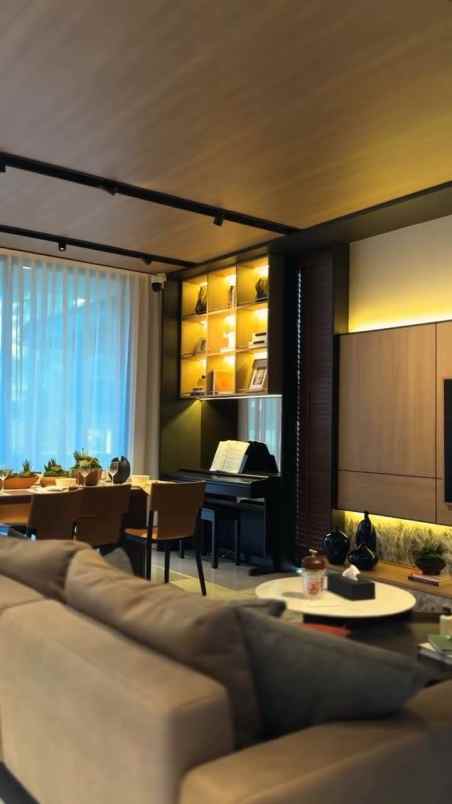 rumah modern ekslusif 4 kamar di karawaci
