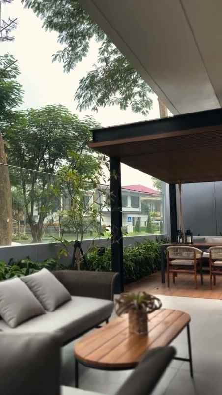 rumah modern ekslusif 4 kamar di karawaci