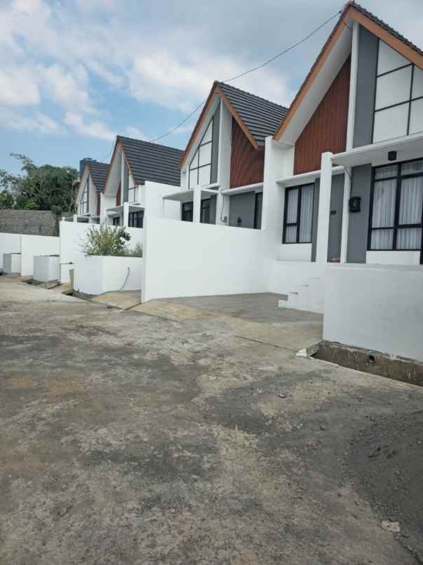 rumah murah dijual dekat kampus di gunungpati semarang