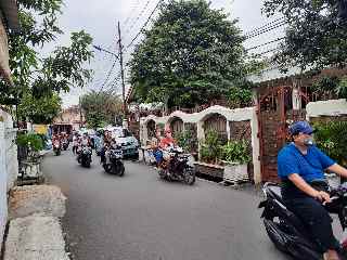 rumah nyaman asri di matraman jakarta timur