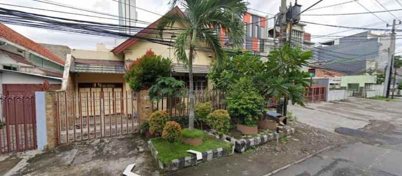 rumah pusat kota jl sumatera