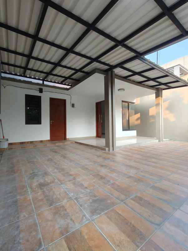 rumah second terawat dan siap huni di cilangkap