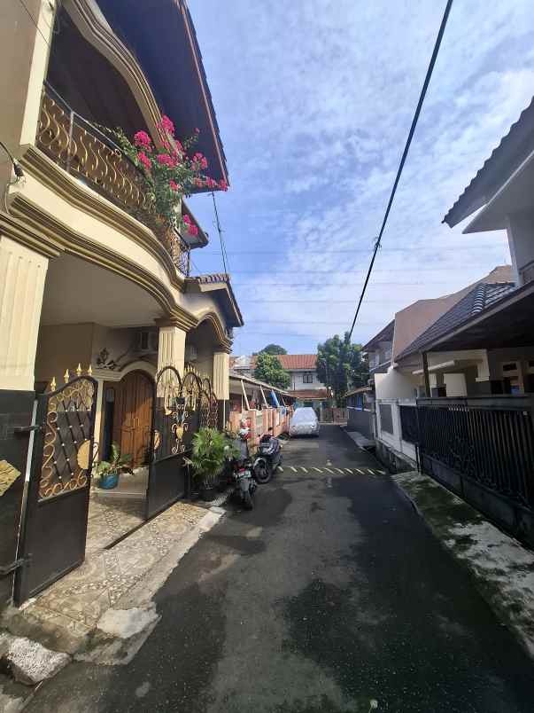 rumah secondary bebas banjir di duren sawit jaktim