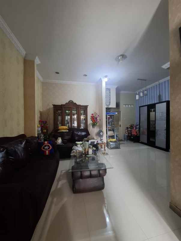 rumah secondary bebas banjir di duren sawit jaktim