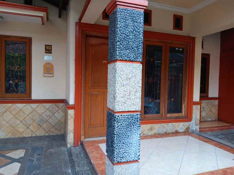 rumah siap huni 800 juta lokasi mepet araya