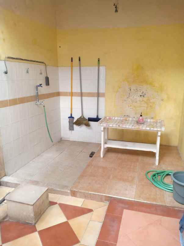 rumah siap huni 800 juta lokasi mepet araya