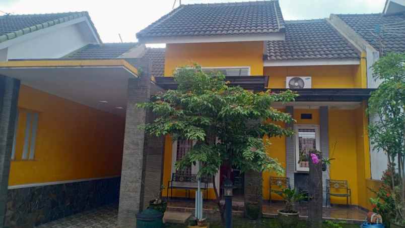rumah siap huni 850 jutaan lokasi cengger ayam