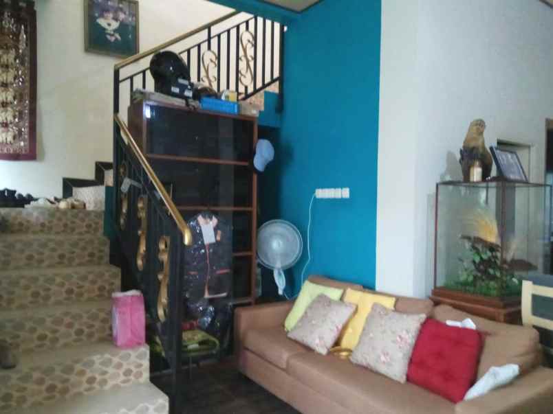 rumah siap huni balkon dan rooftop