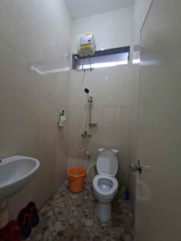 rumah siap huni lokasi di sulfat malang