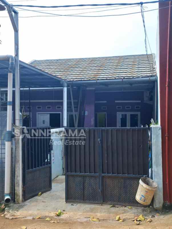 rumah strategis dekat cimanggis golf dan tol ahmd