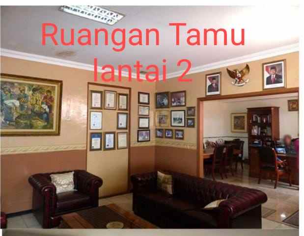 rumah tegal parang utara