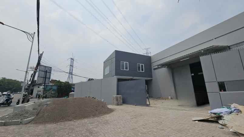 sewa gudang baru kembang selatan jak bar