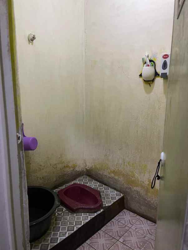 take over rumah mau lunas dekat tol serang timur