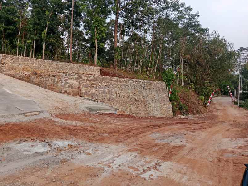 tanah kavling ciamik siap bangun dekat kampus unnes