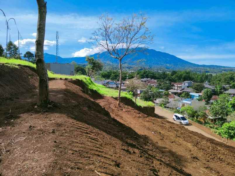 tanah megamendung puncak