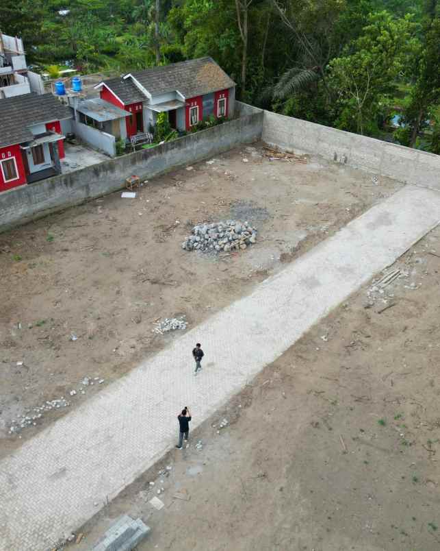 tanah shm dekat lotte mart ringroad utara