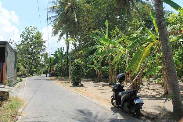 tanah strategis akses kemana mana dekat di diro bantul