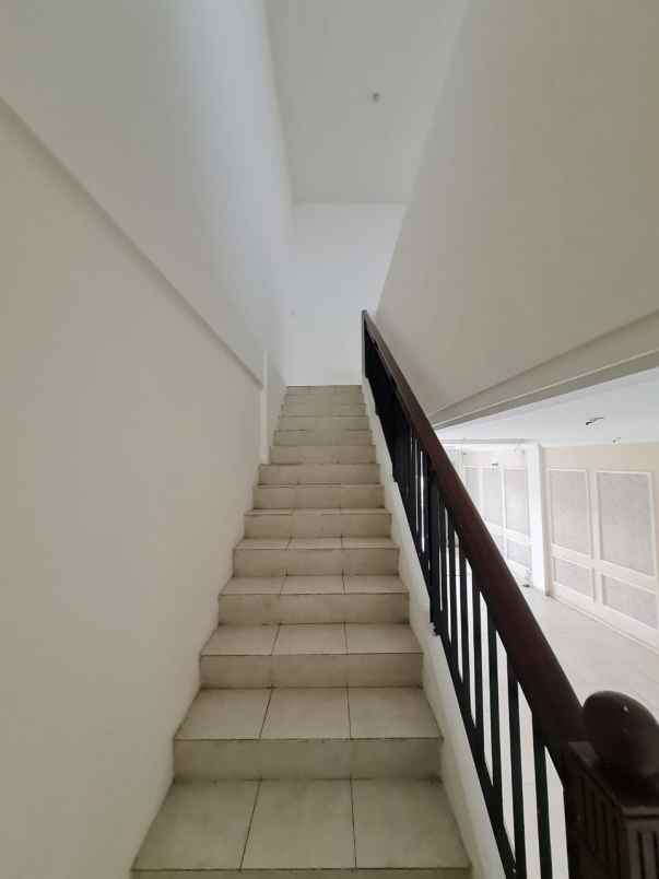 turunn harrgaaa ruko paris junction wisata bukit mas