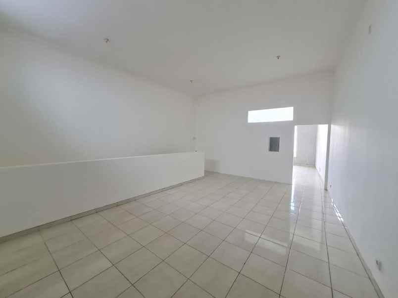 turunn harrgaaa ruko paris junction wisata bukit mas