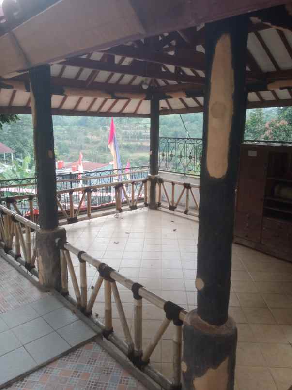 vila murah di cisarua puncak bogor