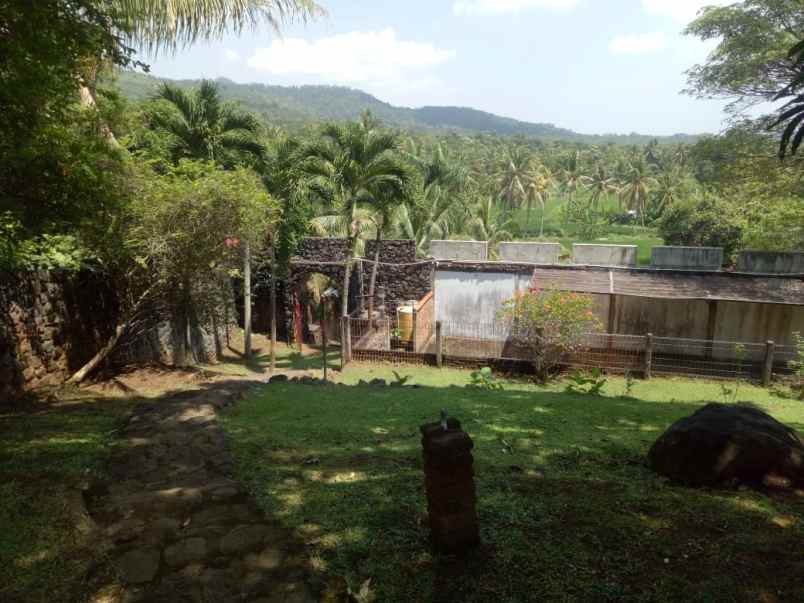 01 dijual villa elmonte di pegunungan anyer